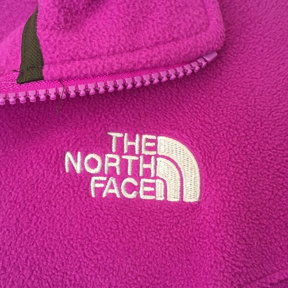 North Face Zip Up - Picture 3 of 3